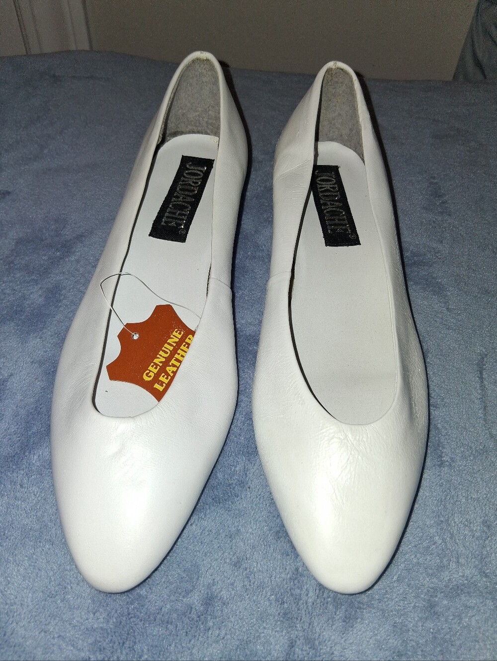 NEW Vintage White LEATHER Flats Shoes Lady's 7